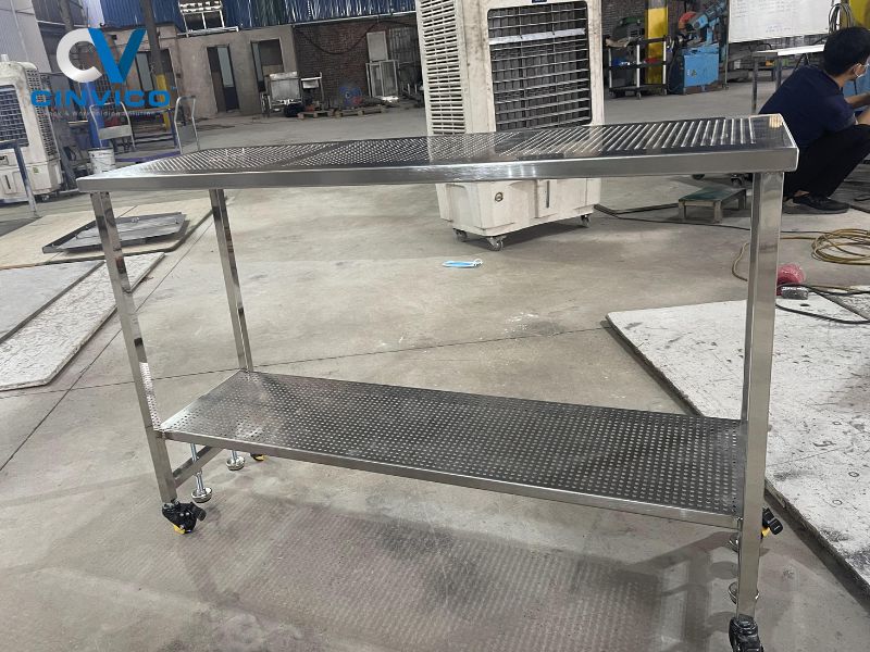 Cinvico - Đơn vị chuyên sản xuất bàn thao tác chất lượng số 1 miền Bắc