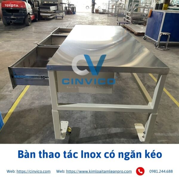 bàn thao tác Inox có ngăn kéo 