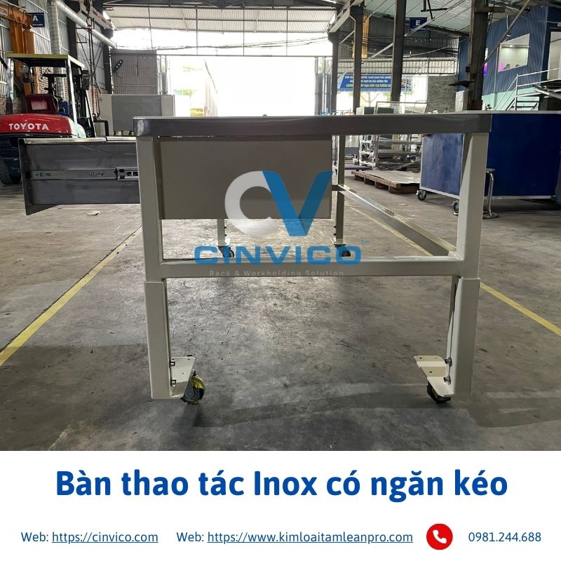 bàn thao tác Inox có ngăn kéo 