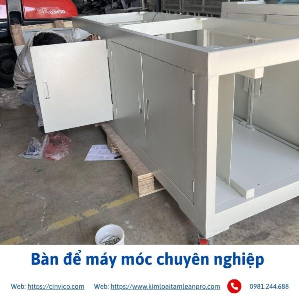 Bàn để máy móc chuyên nghiệp