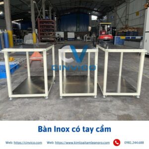 Bàn Inox có tay cầm