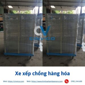 Xe xếp chồng hàng hóa