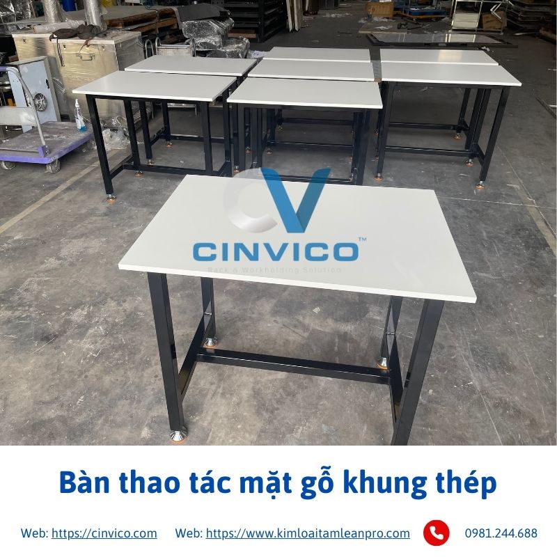 Bàn thao tác khung thép mặt gỗ