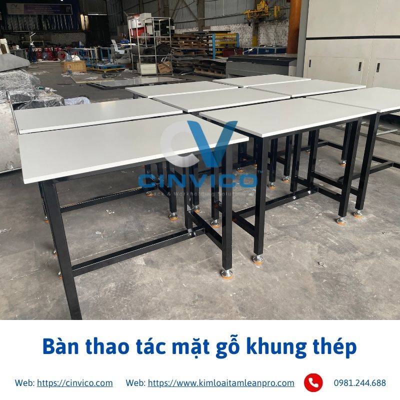 Bàn thao tác khung thép mặt gỗ