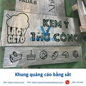 Khung quảng cáo làm bằng sắt