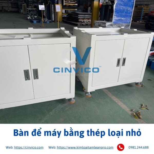 Bàn để máy bằng thép loại nhỏ