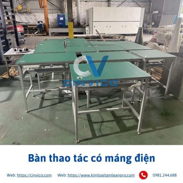 Bàn thao tác có máng điện