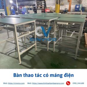 Bàn thao tác có máng điện