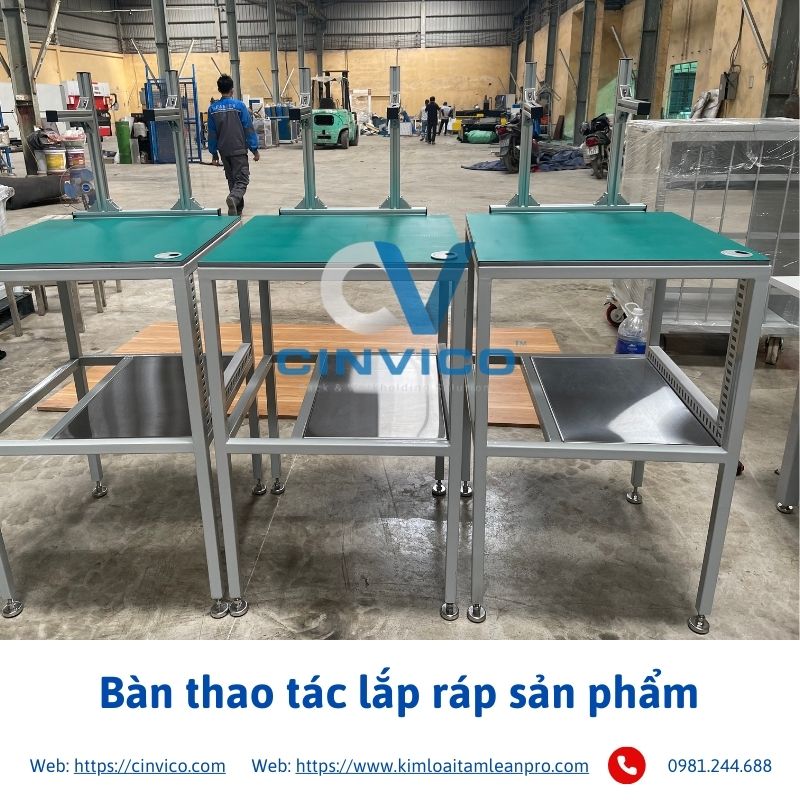 Bàn thao tác lắp ráp sản phẩm