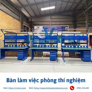 Hình ảnh bàn làm việc phòng thí nghiệm