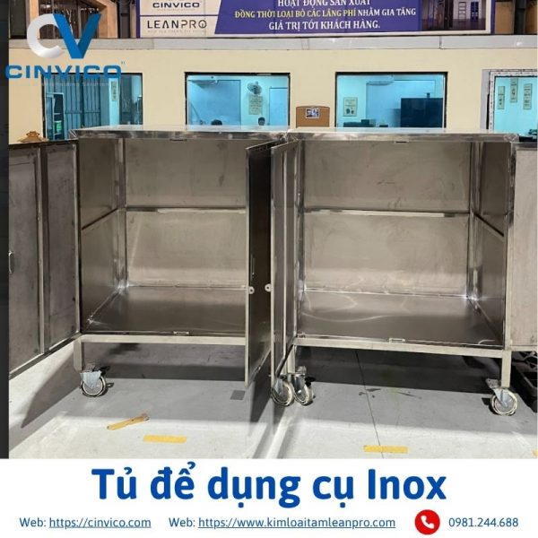 Tủ để dụng cụ Inox Cinvico bên trong