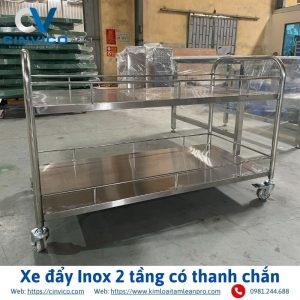 Xe đẩy Inox 2 tầng có thanh chắn Cinvico