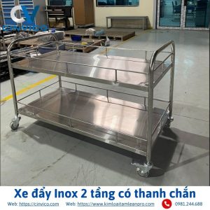 Xe đẩy Inox 2 tầng có thanh chắn Góc nghiêng