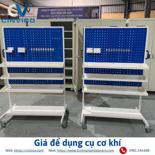 Giá để dụng cụ cơ khí