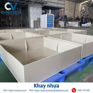 Khay nhựa