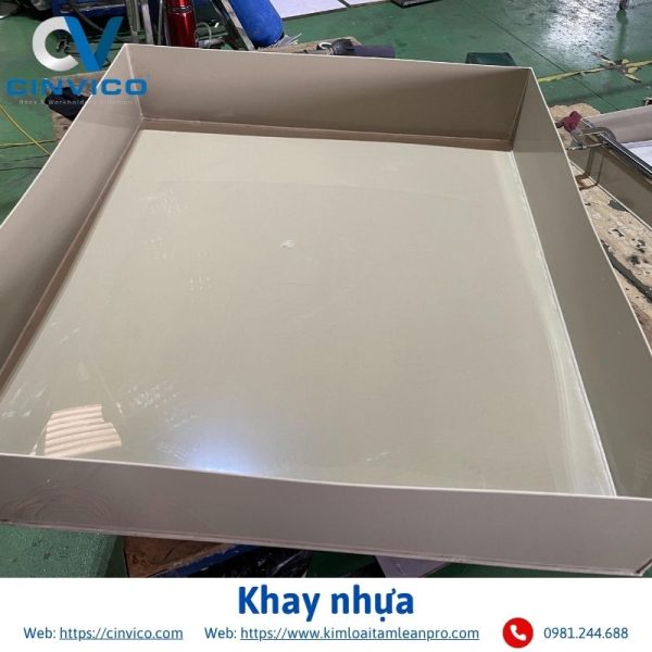 Khay nhựa