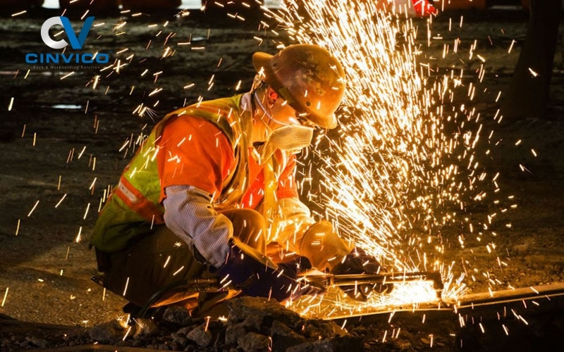 Hàn kim loại là gì?