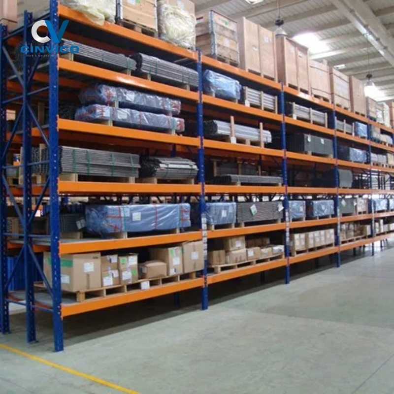 Lưu ý khi sử dụng kệ chứa hàng