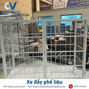 Xe đẩy phế liệu